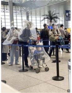 coronavirus-mask-airport
