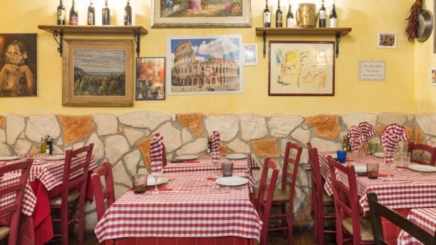 la-tavernetta-29-inside