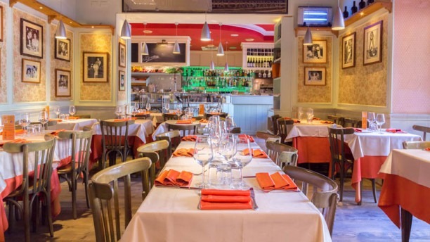 thats-amore-restaurant-rome-inside-view