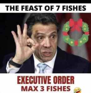 19 Adorable Baby Yoda Memes for Christmas 2020 15